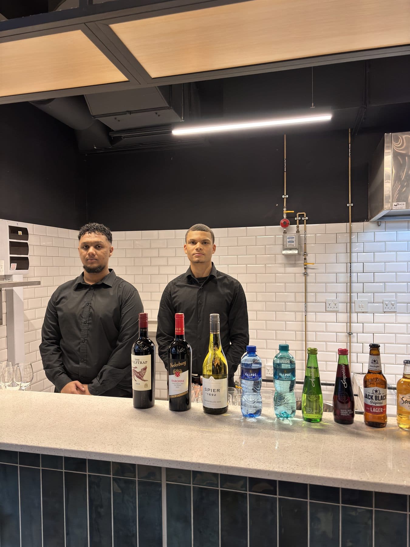 Bar setup staff